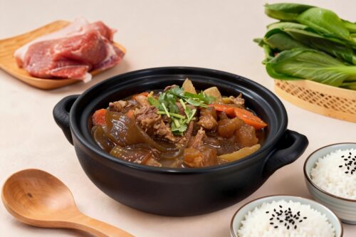 Menú Estofado combinado de Ternera y Tendón  (Acompañado de arroz blanco)